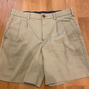 Men’s Roundtree and Yorke total flex shorts